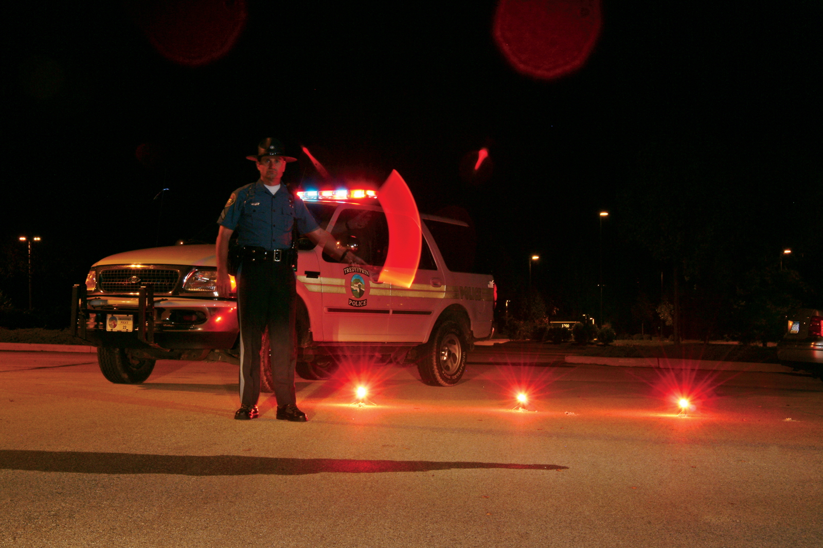 33903 Safety Red Wand action